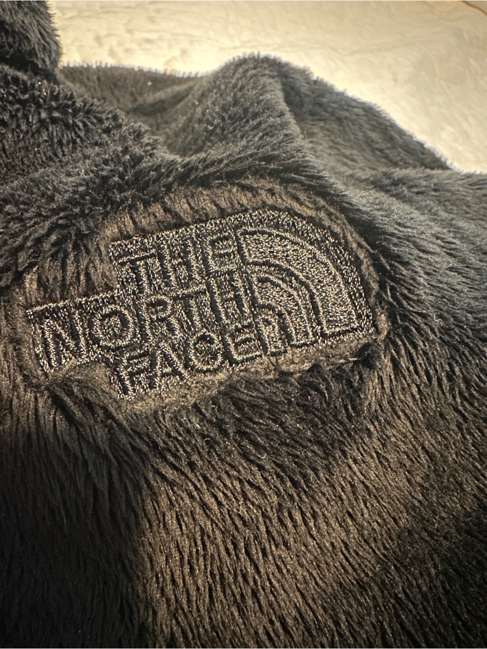 The North Face Black Sherpa Fleece Pullover - Picture 2 of 9